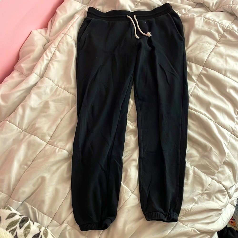 Casual black sweatpants with strings